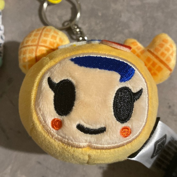 Tokidoki Wafflelina Plush Key Purse Chain - Picture 3 of 8